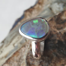 Load image into Gallery viewer, AUSTRALIAN OPAL