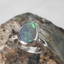 Load image into Gallery viewer, AUSTRALIAN OPAL
