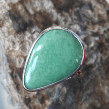 Load image into Gallery viewer, AUSTRALIAN VARISCITE RING