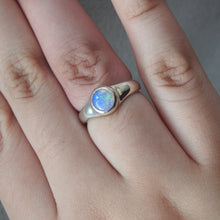 Load image into Gallery viewer, AUSTRALIAN OPAL RING