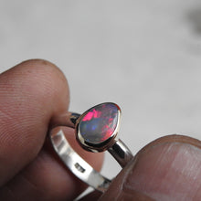 Load image into Gallery viewer, AUSTRALIAN OPAL RING