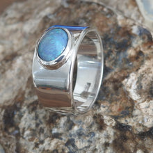 Load image into Gallery viewer, AUSTRALIAN OPAL RING