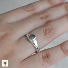 Load image into Gallery viewer, AUSTRALIAN OPAL RING