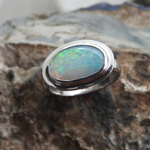 AUSTRALIAN OPAL RING