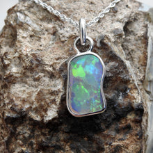 Load image into Gallery viewer, AUSTRALIAN OPAL