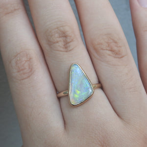 AUSTRALIAN CRYSTAL OPAL