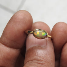 Load image into Gallery viewer, AUSTRALIAN OPAL