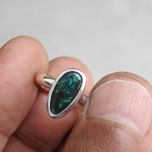 AUSTRALIAN BLACK OPAL RING