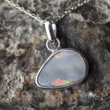 Load image into Gallery viewer, AUSTRALIAN OPAL