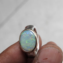 Load image into Gallery viewer, AUSTRALIAN OPAL RING