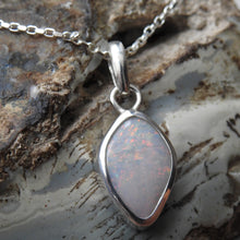 Load image into Gallery viewer, AUSTRALIAN OPAL