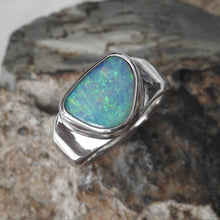 Load image into Gallery viewer, Australian Opal