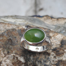 Load image into Gallery viewer, Australian Chrysoprase  Ring