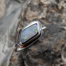 Load image into Gallery viewer, AUSTRALIAN OPAL