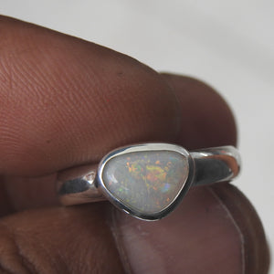 AUSTRALIAN OPAL RING