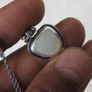 AUSTRALIAN OPAL PENDANT