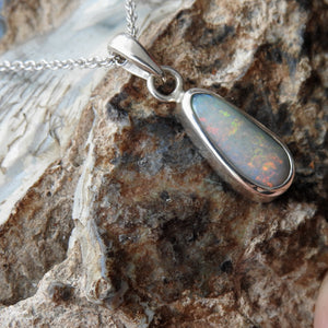 AUSTRALIAN OPAL