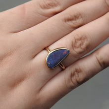 Load image into Gallery viewer, AUSTRALIAN BLACK OPAL RING