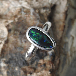 AUSTRALIAN BLACK OPAL RING