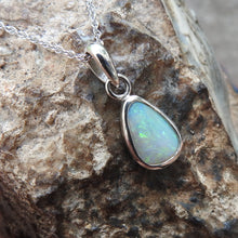Load image into Gallery viewer, AUSTRALIAN OPAL