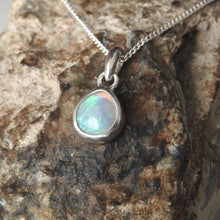 Load image into Gallery viewer, AUSTRALIAN OPAL