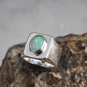 AUSTRALIAN OPAL