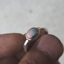 Load image into Gallery viewer, AUSTRALIAN OPAL RING