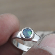 Load image into Gallery viewer, AUSTRALIAN OPAL RING