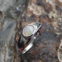 Load image into Gallery viewer, AUSTRALIAN OPAL RING