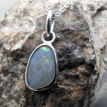 Load image into Gallery viewer, AUSTRALIAN OPAL