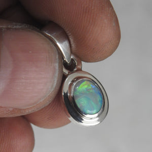 AUSTRALIAN OPALS 