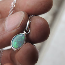 Load image into Gallery viewer, AUSTRALIAN OPAL