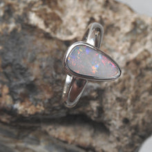 Load image into Gallery viewer, AUSTRALIAN OPAL