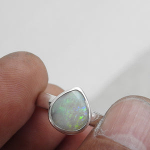 AUSTRALIAN OPAL RING