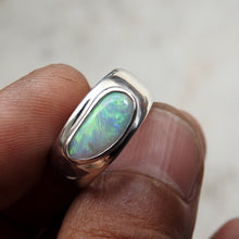 Load image into Gallery viewer, AUSTRALIAN OPAL