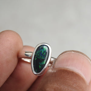 AUSTRALIAN BLACK OPAL RING