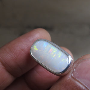 AUSTRALIAN OPAL RING