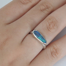 Load image into Gallery viewer, AUSTRALIAN BLACK OPAL RING