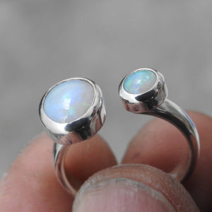 AUSTRALIAN OPAL RING