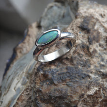 Load image into Gallery viewer, AUSTRALIAN OPAL
