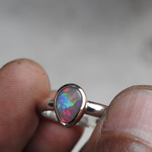 Load image into Gallery viewer, AUSTRALIAN OPAL RING
