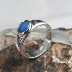 AUSTRALIAN BLACK OPAL RING