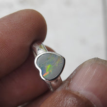 Load image into Gallery viewer, AUSTRALIAN OPAL RING