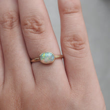 Load image into Gallery viewer, AUSTRALIAN OPAL RING