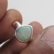 Load image into Gallery viewer, AUSTRALIAN OPAL RING