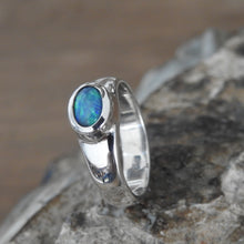 Load image into Gallery viewer, AUSTRALIAN OPAL RING