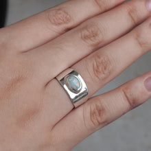 Load image into Gallery viewer, AUSTRALIAN OPAL