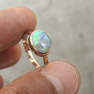 AUSTRALIAN OPAL RING