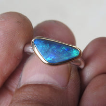 Load image into Gallery viewer, AUSTRALIAN BLACK OPAL RING