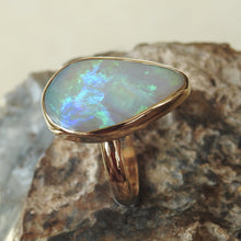 Load image into Gallery viewer, AUSTRALIAN OPAL RING